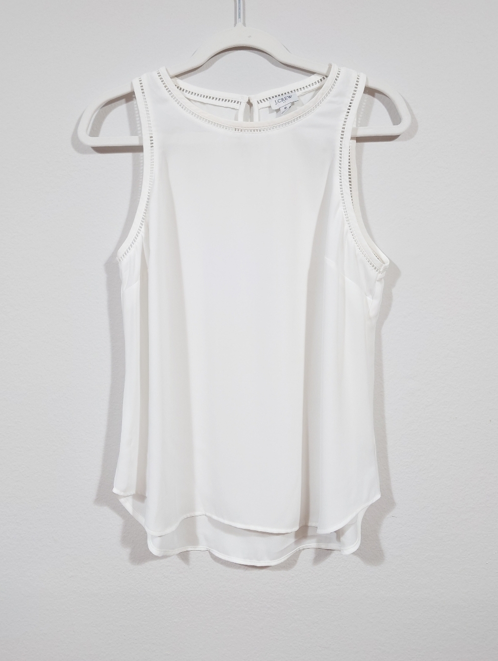 J.Crew Sleeveless Blouse Size 8 White Minimalist Flowy Top